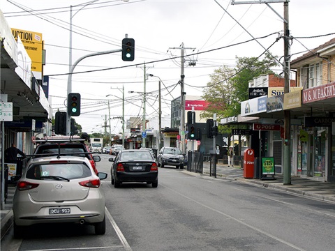 Highett shopping strip along Highett Road