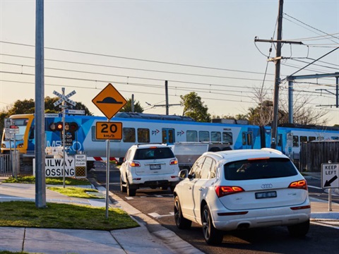 Level crossing at Latrobe Street Mentone