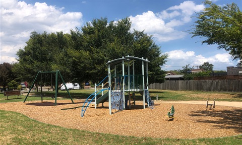 Blackburn Drive Playground.jpg