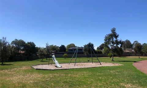 Cullen Court Playground.jpg